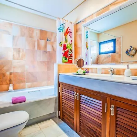 Villa Playa Blanca Sleeps 4 Pool Air Con Wifi Playa Blanca (Lanzarote)